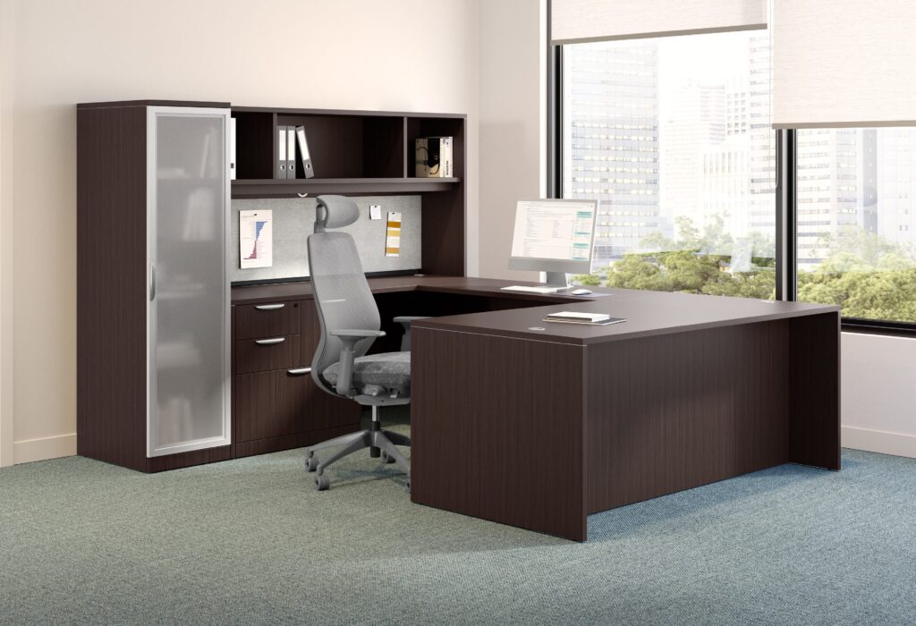 Executive U-Shape Typical CLAUD1004N in Espresso